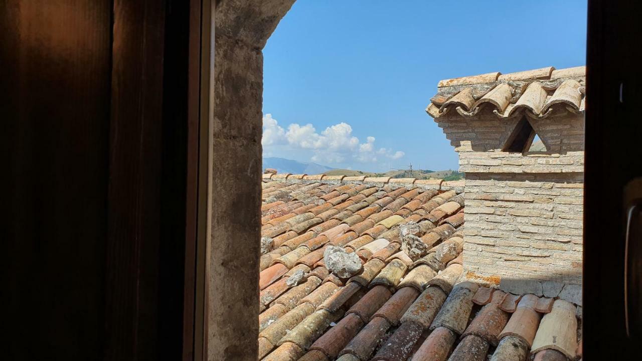 La Torretta Medicea Lejlighed Santo Stefano Di Sessanio Eksteriør billede